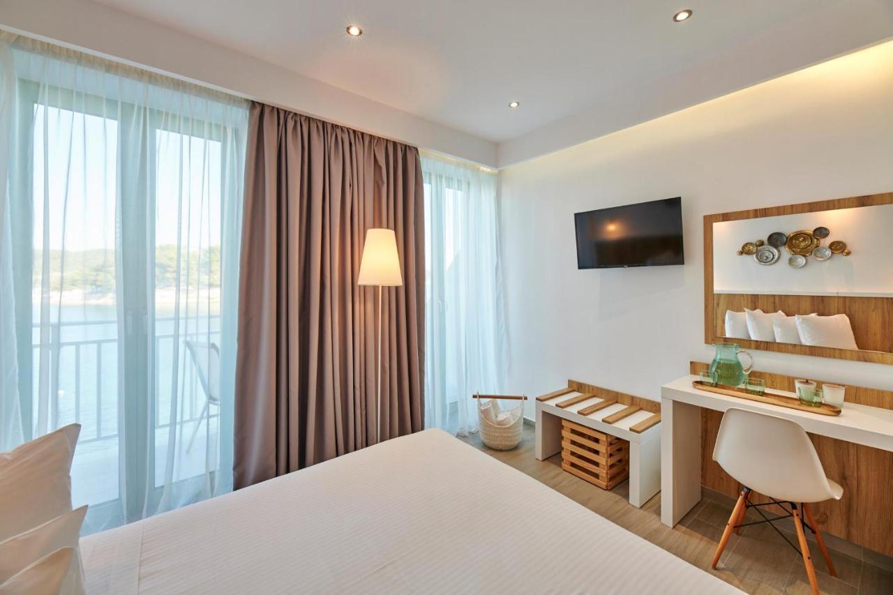 Aparthotel The Water Skiathos-Stadt Exterior foto