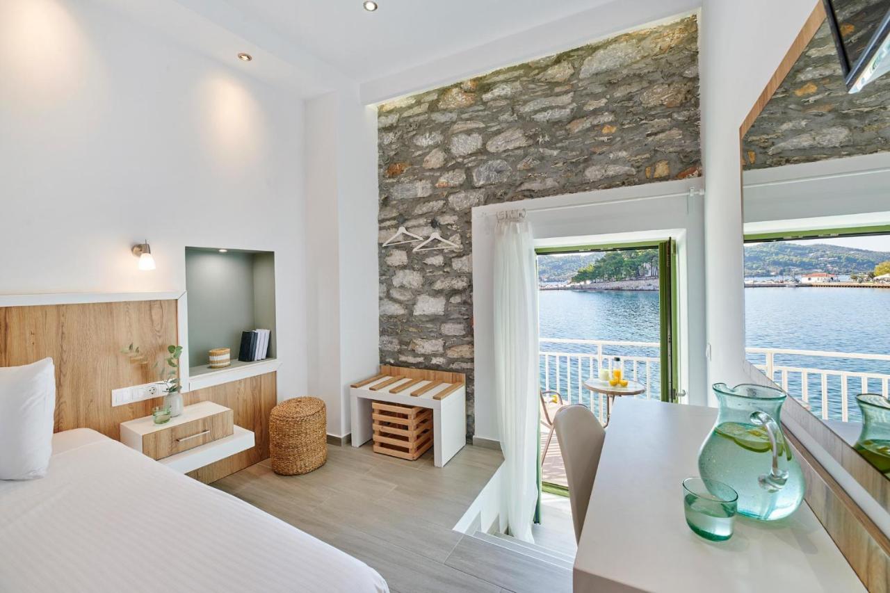 Aparthotel The Water Skiathos-Stadt Exterior foto