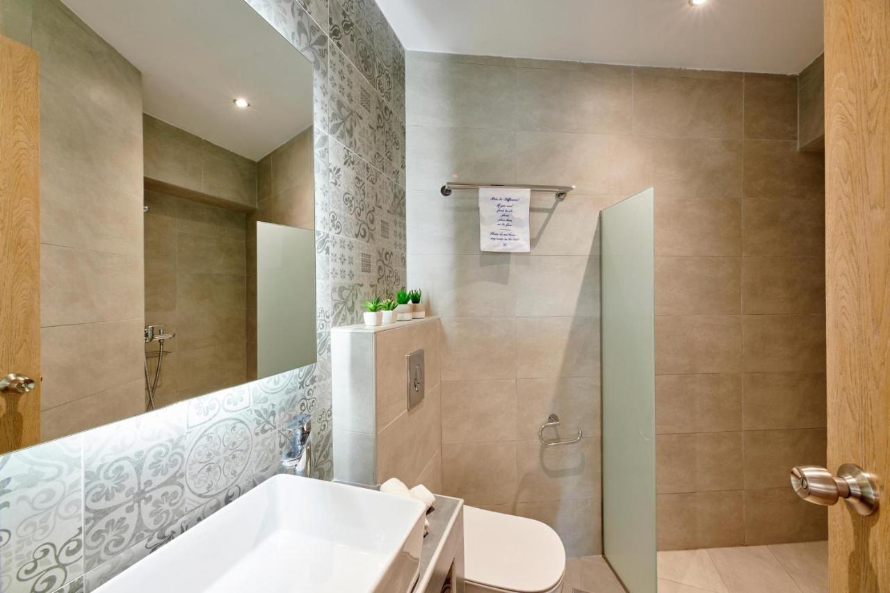 Aparthotel The Water Skiathos-Stadt Exterior foto